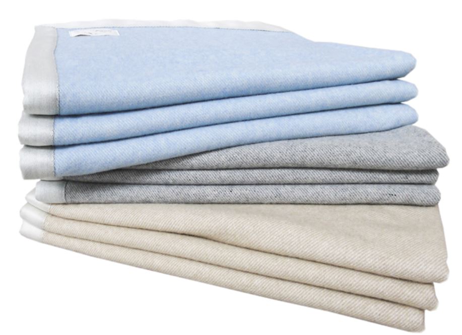 Coperte in Lana e Viscosa