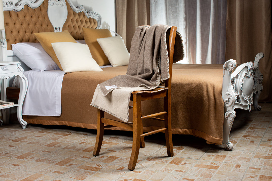 Plaid LEO Puro Cashmere Punto Cavallo Marrone/tortora - CO.BI accogliente camera da letto peluche lancio 445 € CoBi