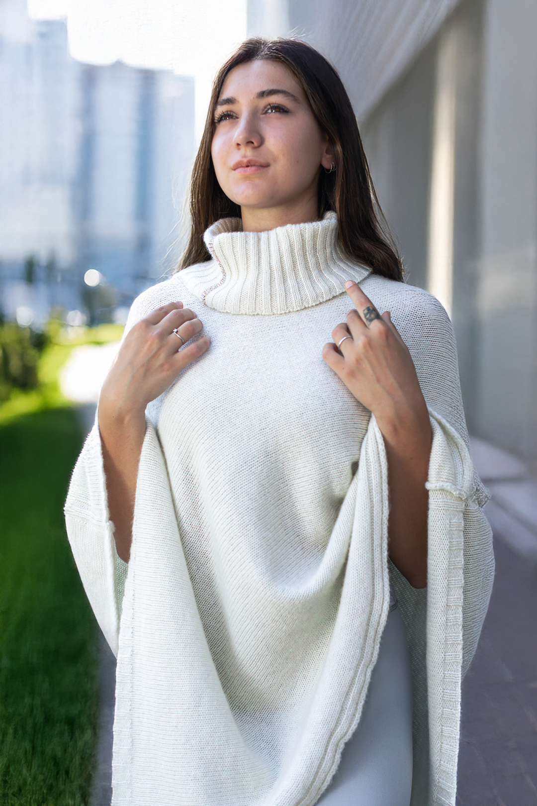 Il Poncho Puro Cashmere - Mantella - Marrone - CO.BI donne bianco sporco maglia dolcevita poncho CoBi