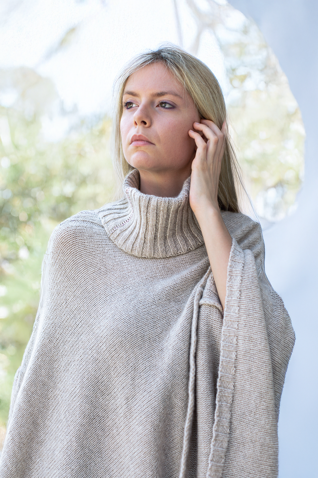 Il Poncho Puro Cashmere - Mantella - Marrone - CO.BI luce beige maglia poncho a coste CoBi