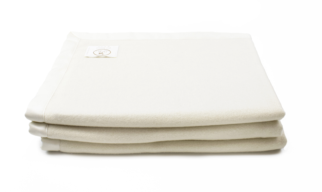 Coperta XANDRA Puro Cashmere Bianco naturale / King Size 270x230 - Coperte Marrone Chiaro - CO.BI pila piegato color