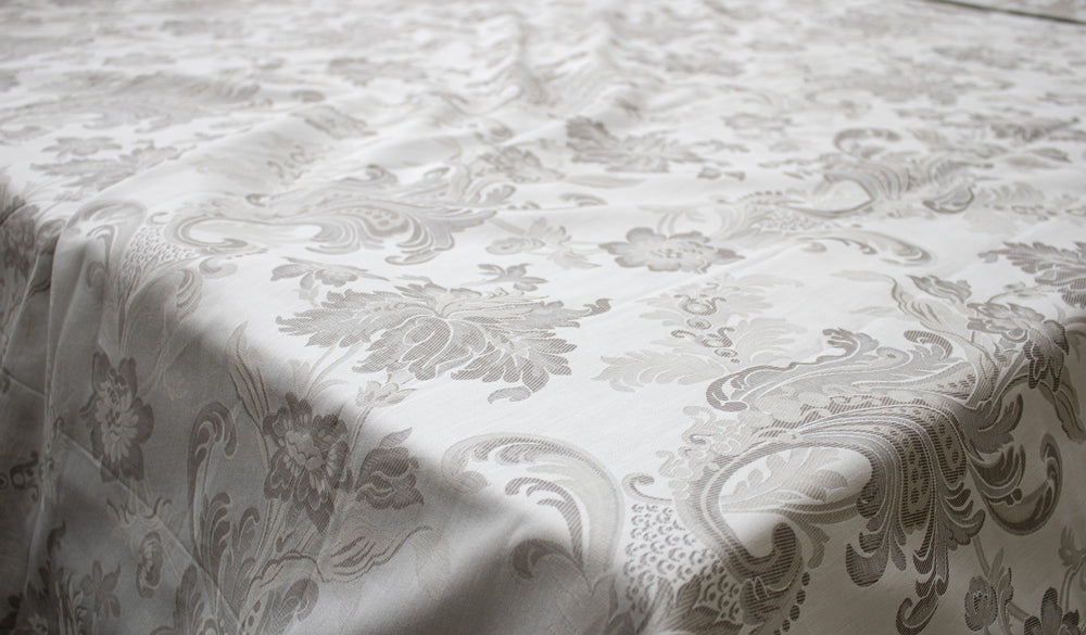 Copripiumone Matrimoniale in Cotone Damascato Jacquard Sacco 250x200x40 cm / Grigio chiaro - 110 € CoBi Cashmere