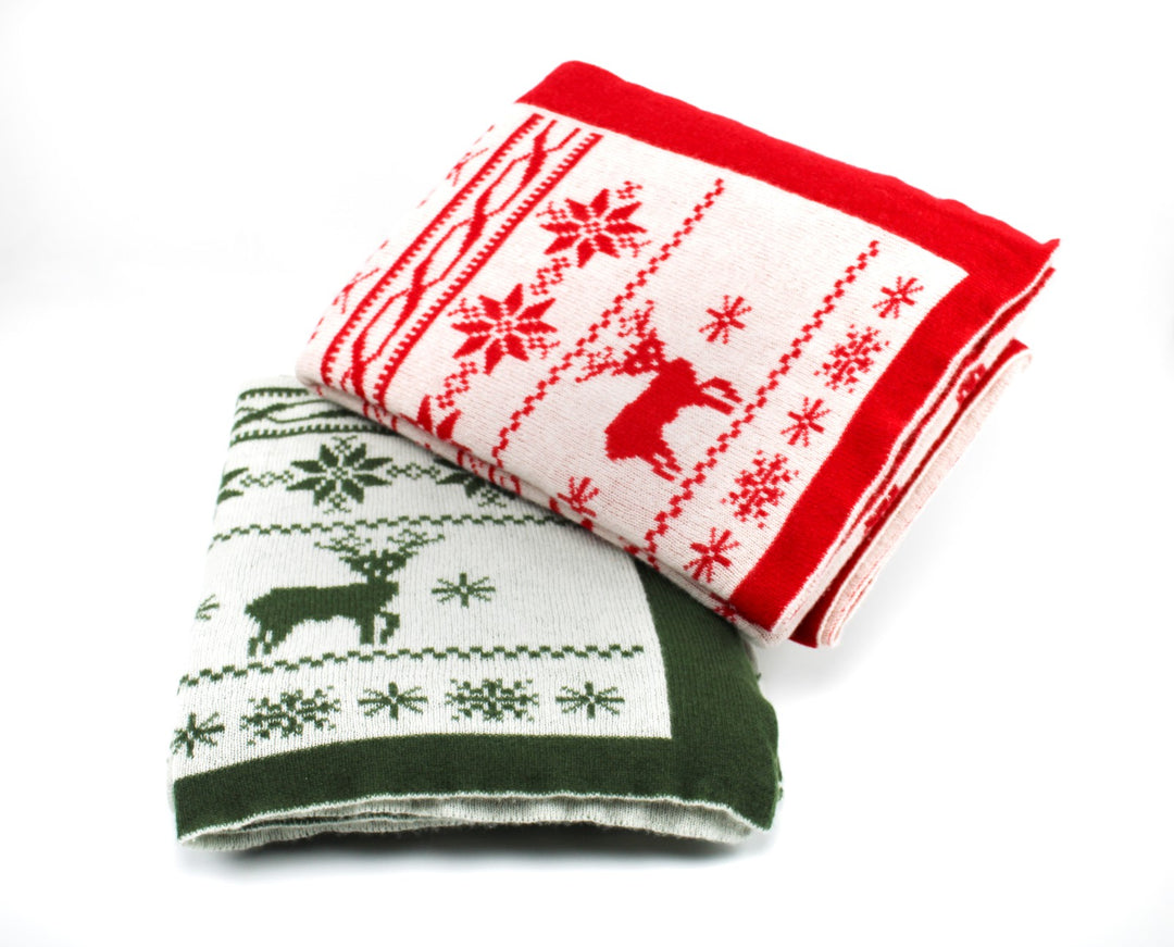 Plaid NOEL Puro Cashmere Verde scuro - CO.BI piegato a tema natalizio maglia coperte 402,50 € Cashmerewool