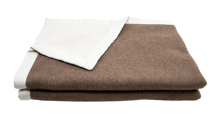 Coperta di lana merino e cashmere marrone e bianca