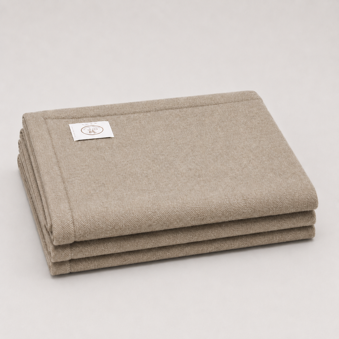 Coperta LUISA Leggera Cashmere e Lana con bordo risvoltato