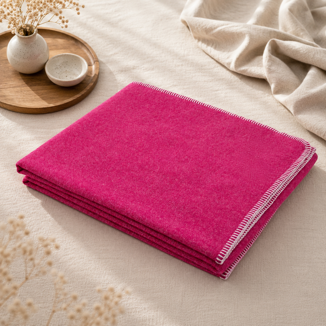 Plaid fucsia di lana e cashmere con punto cavallo bianco