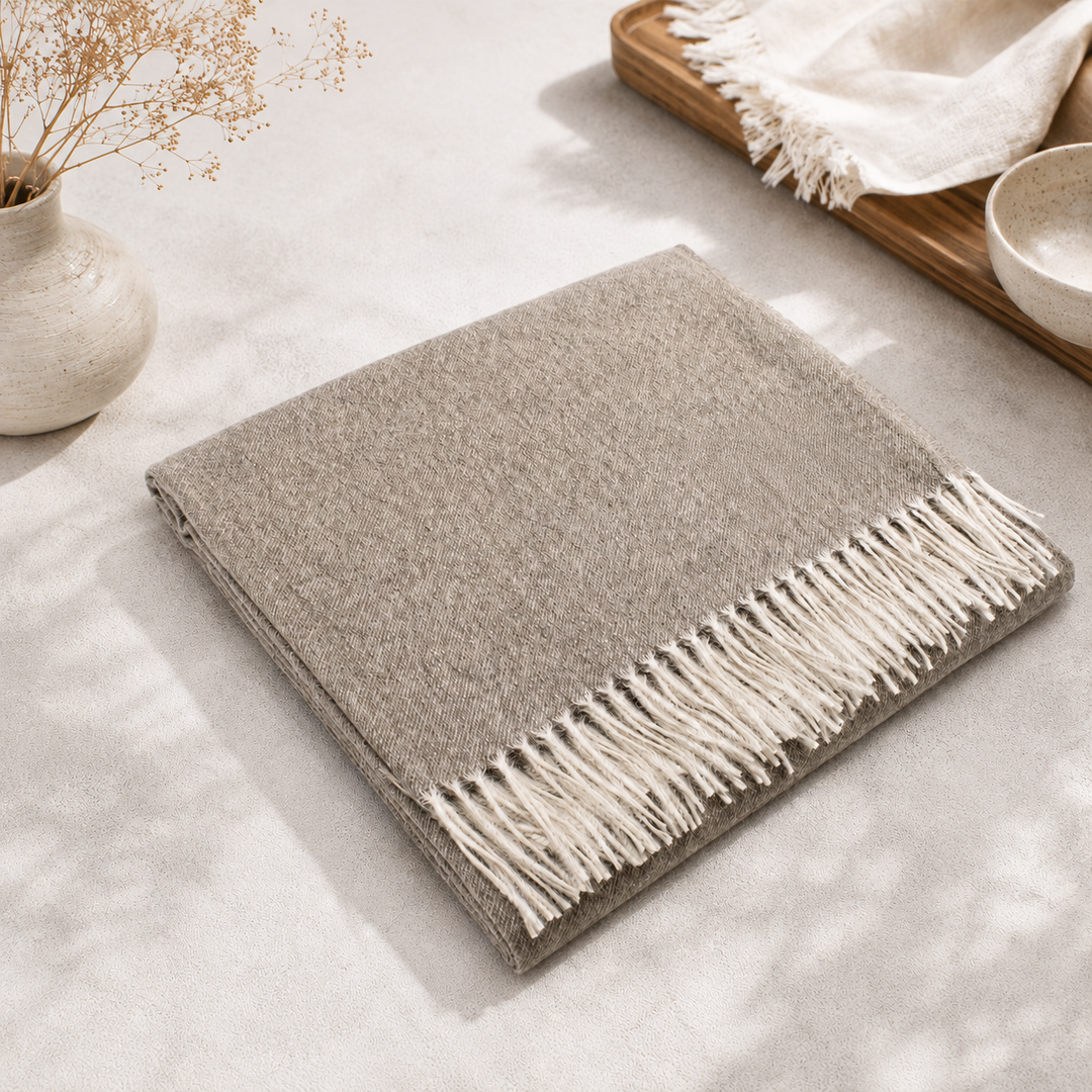 Plaid di cashmere colore marrone naturale
