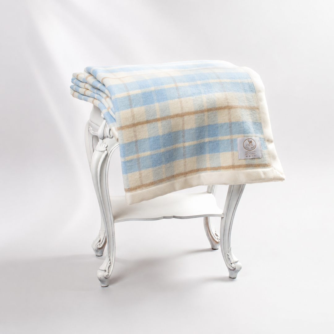 Coperta invernale scozzese azzurra
