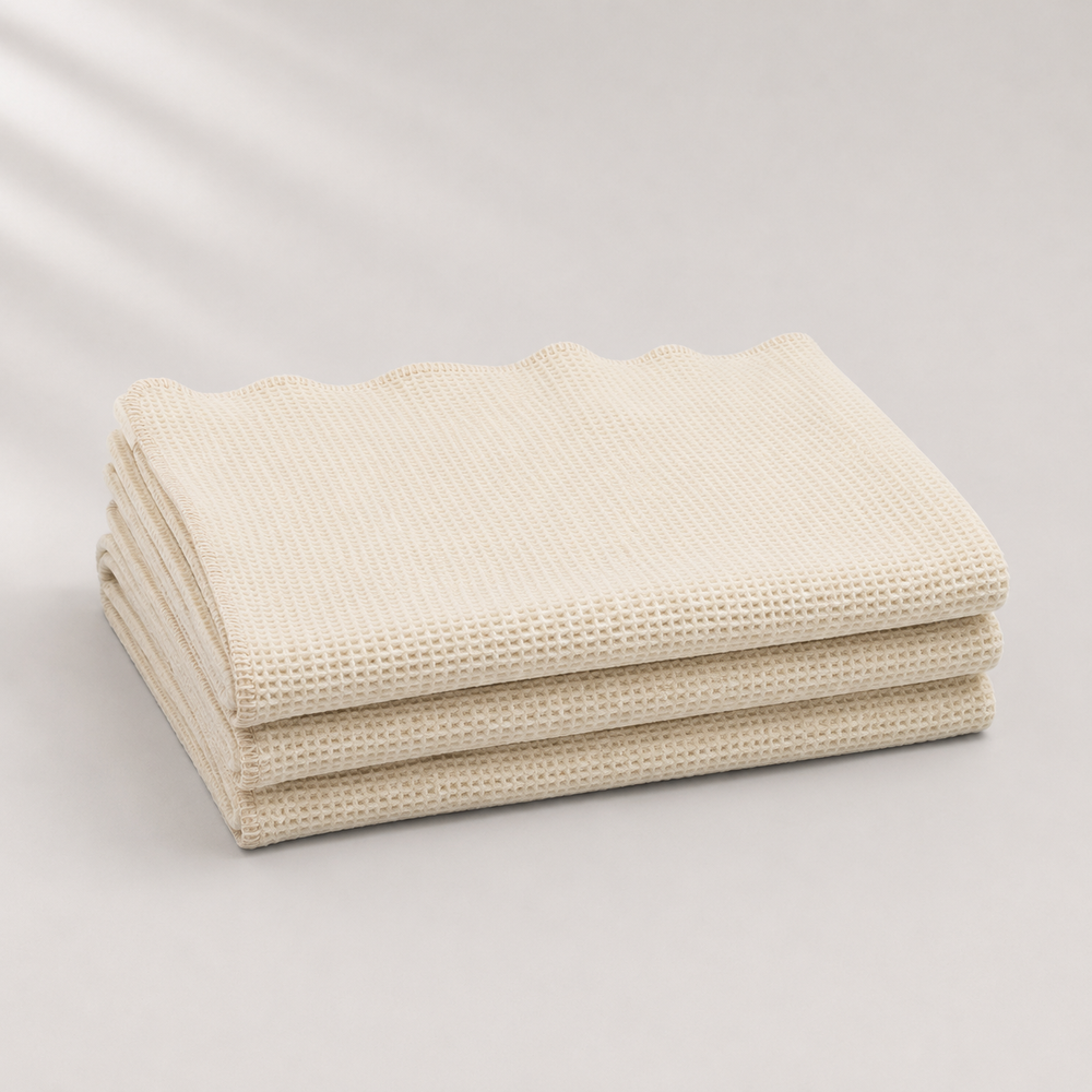 Coperta leggera di lana a nido d'ape con bordo punto cavallo bianco
