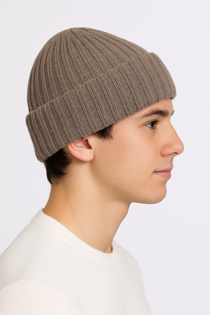 Cuffia di lana marrone