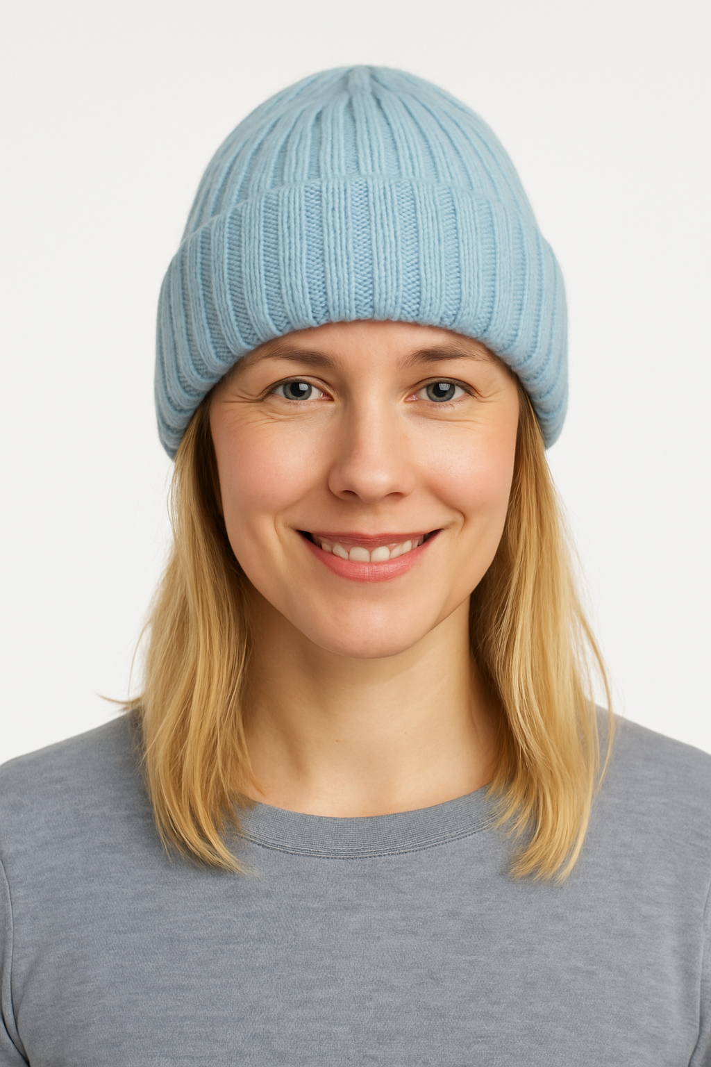 cuffia di cashmere azzurra
