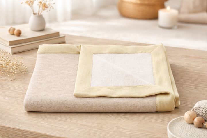 Coperta di cashmere leggera double face per culla