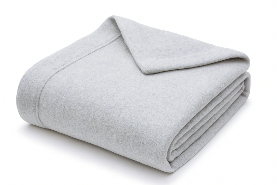 Coperta di lino e lana grigio chiaro