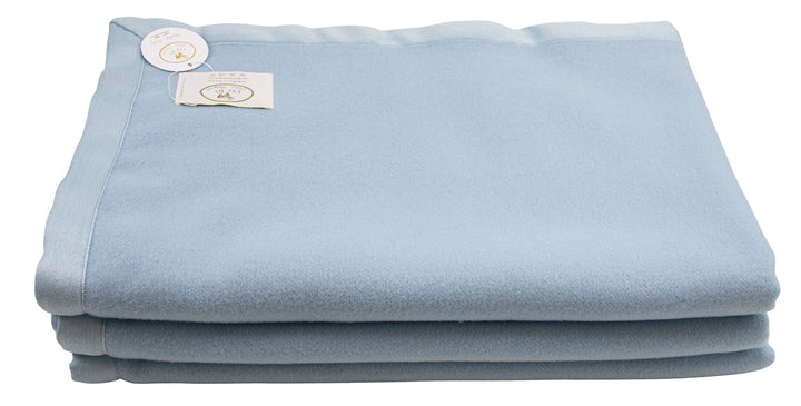 Coperta invernale matrimoniale azzurro cielo