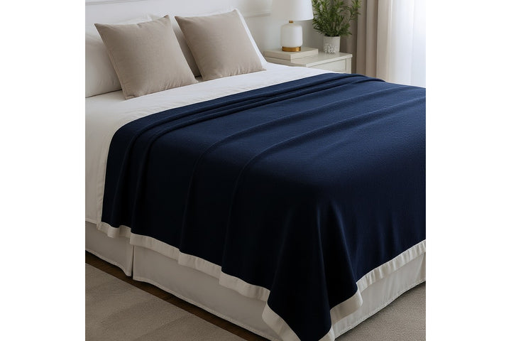 MUCRONE winter Blanket Dark blue Pure Wool