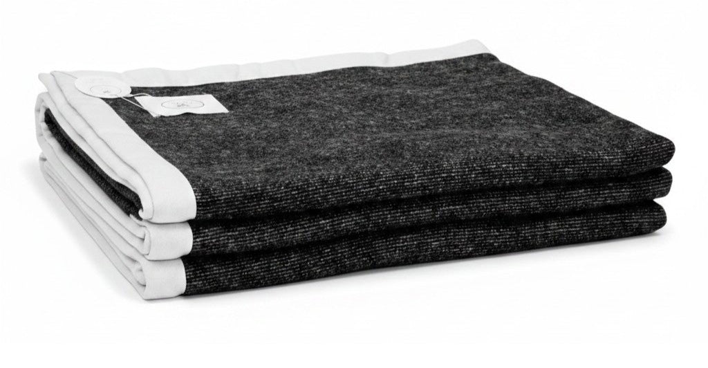 Lightweight Cashmere and Wool Blanket VENEZIA - Few pieces available