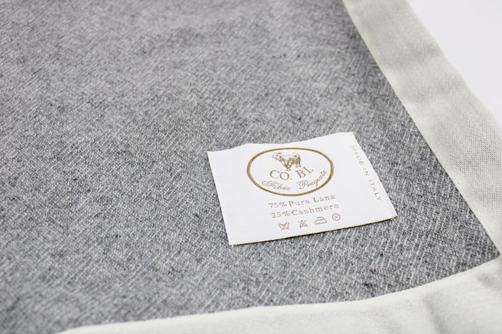 Lightweight Cashmere and Wool  FIOCCO Blanket