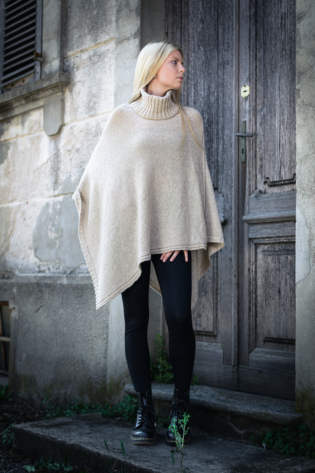 THE PONCHO Pure Cashmere