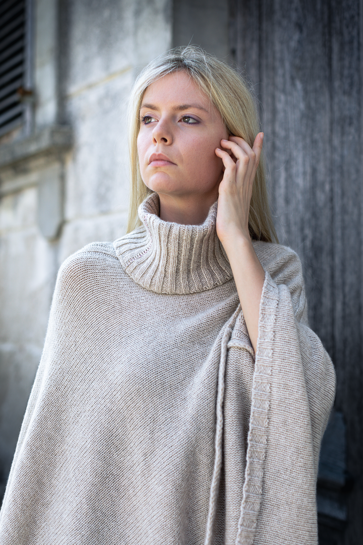 THE PONCHO Pure Cashmere
