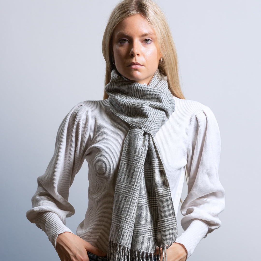 Sciarpa di cashmere principe di galles grigio