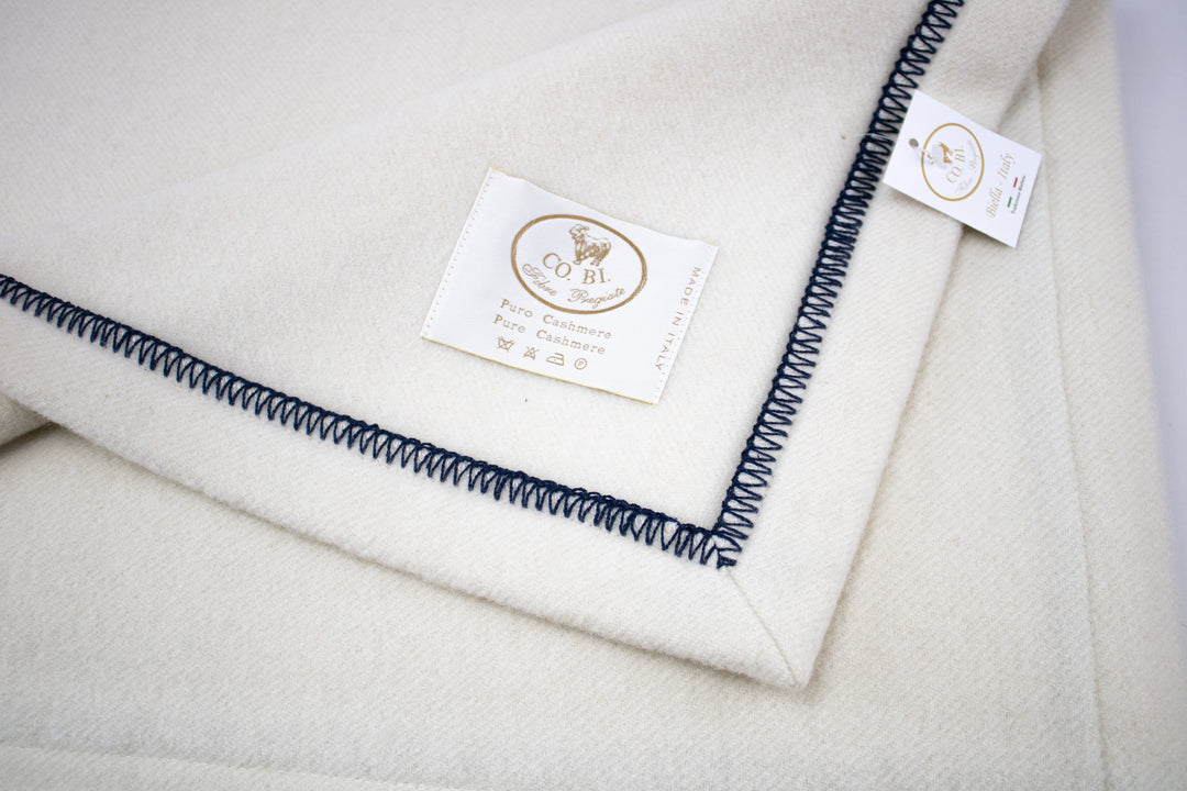 MILA BLANKET Pure Cashmere Whipstitch edge