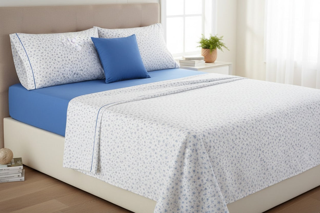 Set lenzuola matrimoniali azzurro e fiorellini