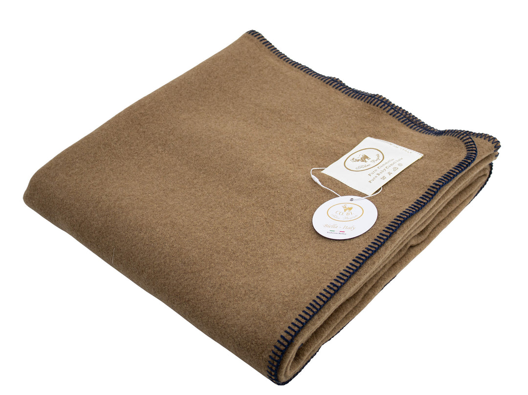 Copertina di puro cammello per lettino