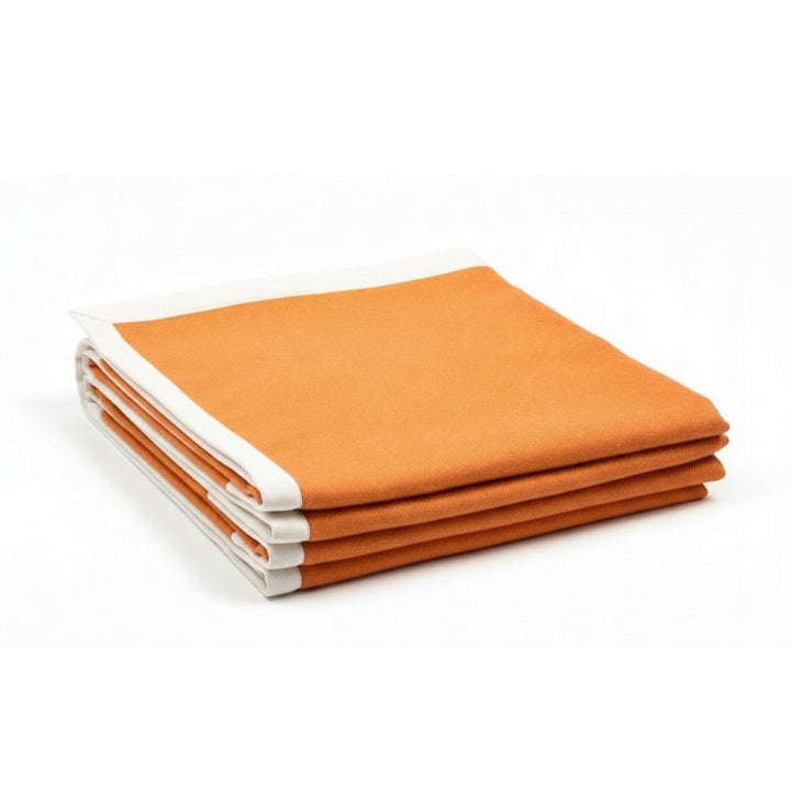 Coperta leggera di cashmere e lana color arancione