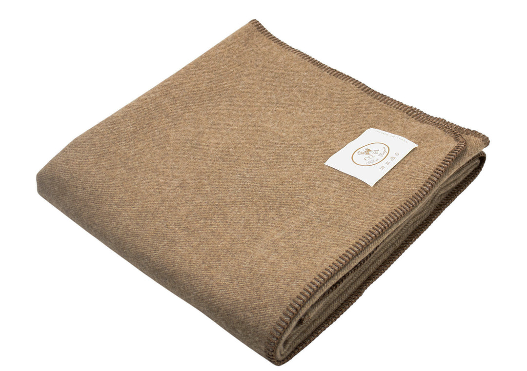 Coperta leggera di lana e cashmere per lettino beige scuro