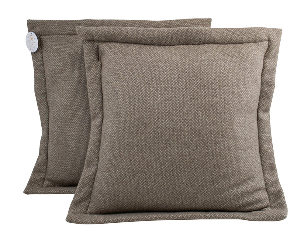 cuscini con 4 volani per divano o poltrona di cashmere