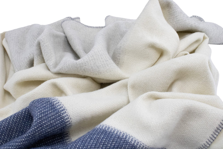 Pure Wool Throw OLIVER with  Whipstitch in three different colors
