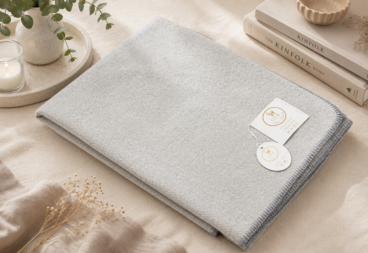Winter Cashmere and Wool Throw PATTY with whipstitch edge