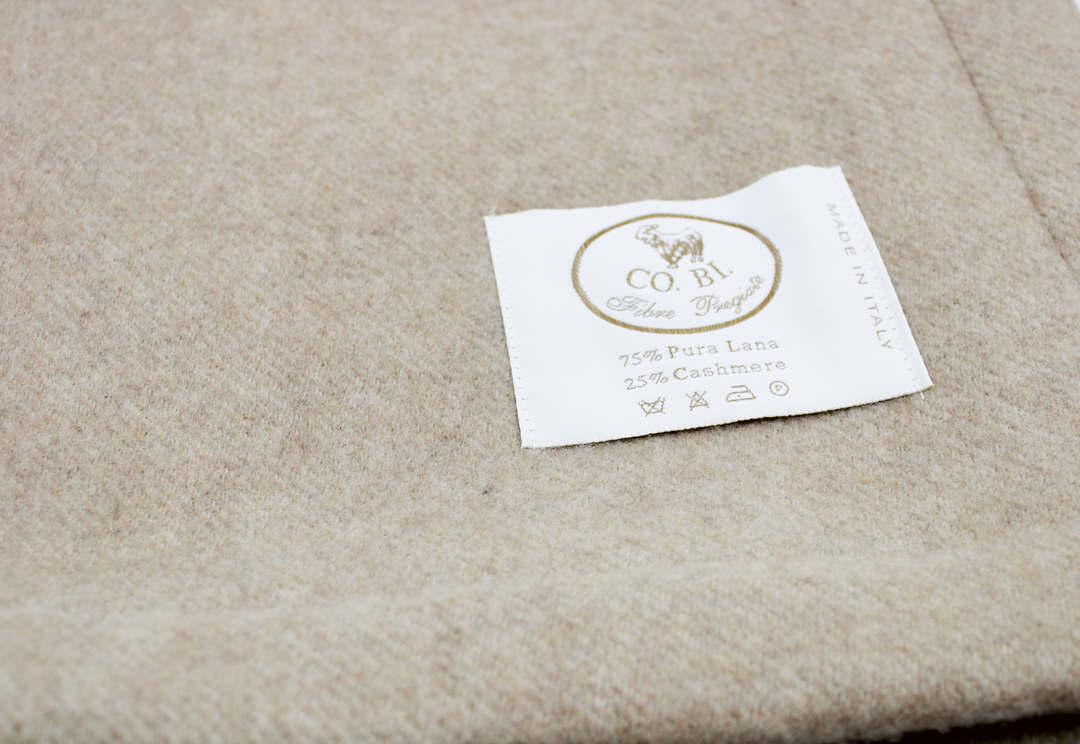 Coperta leggera PATTY Cashmere e Lana bordo risvoltato