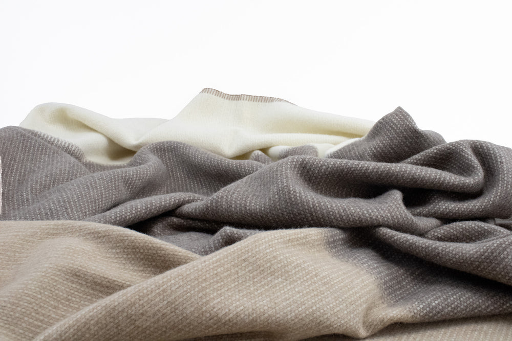 Plaid OLIVER in Pura Lana a punto cavallo tre colori - Blu CoBi Cashmere