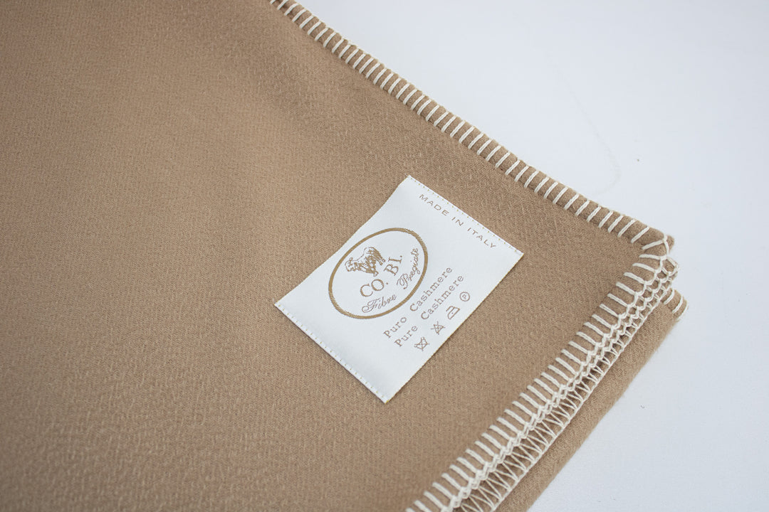 Particolare plaid color cammello