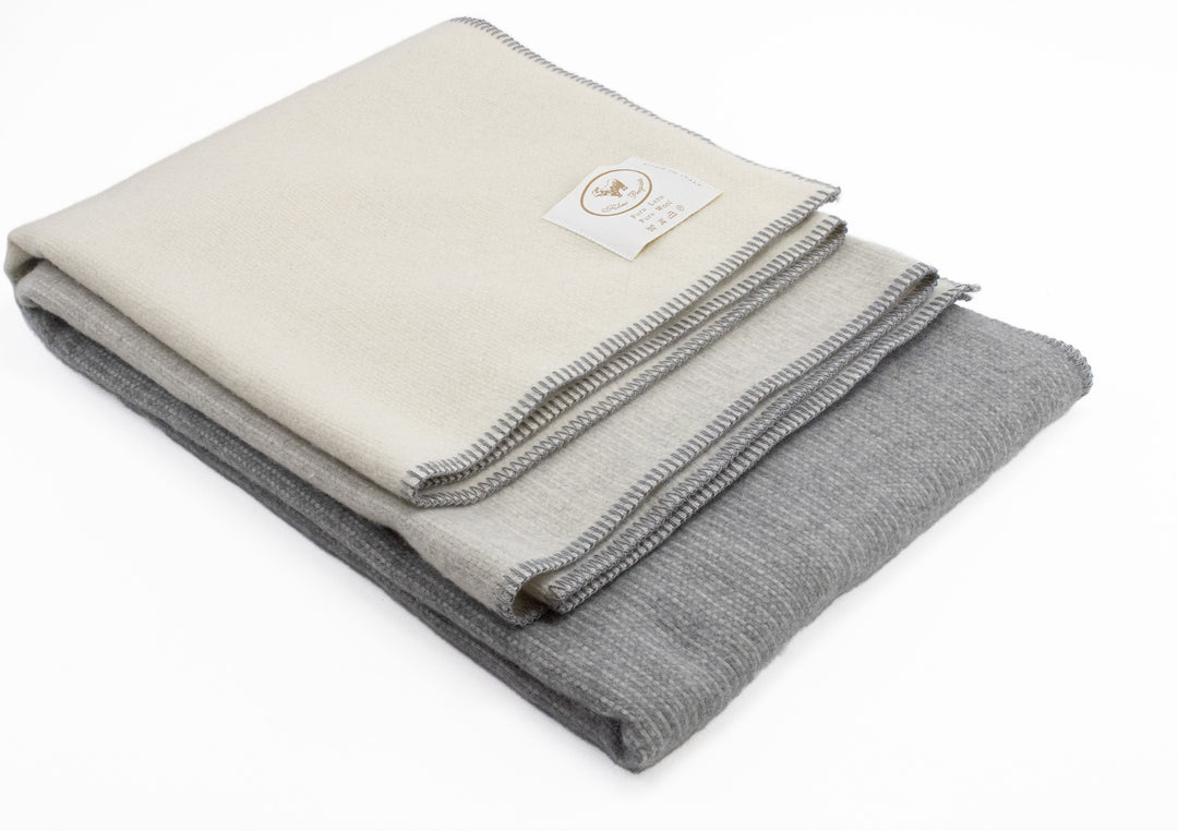 Pure Wool Throw OLIVER with  Whipstitch in three different colors