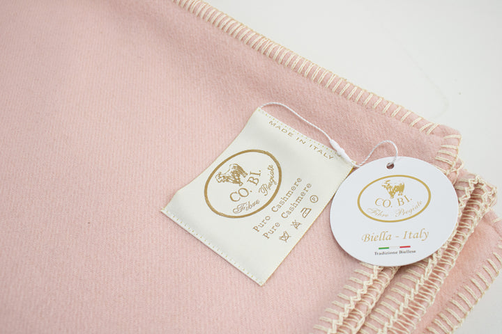 Particolare plaid rosa di cashmere