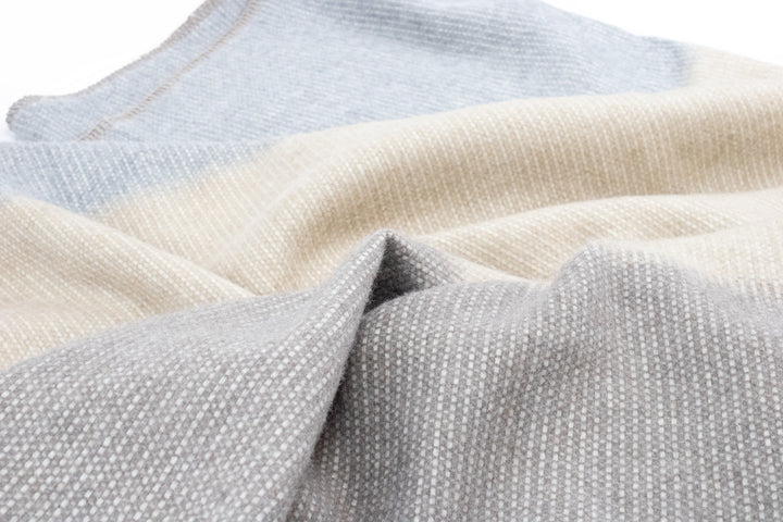 Pure Wool Throw OLIVER with  Whipstitch in three different colors