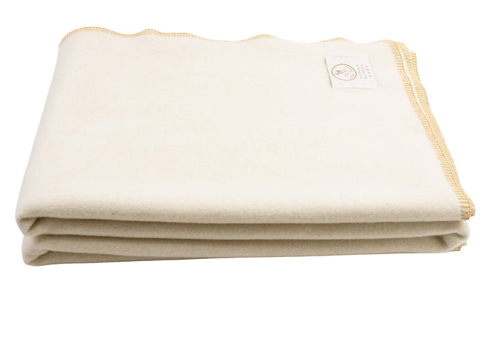 Plaid doppio bianco naturale con punto cavallo giallo