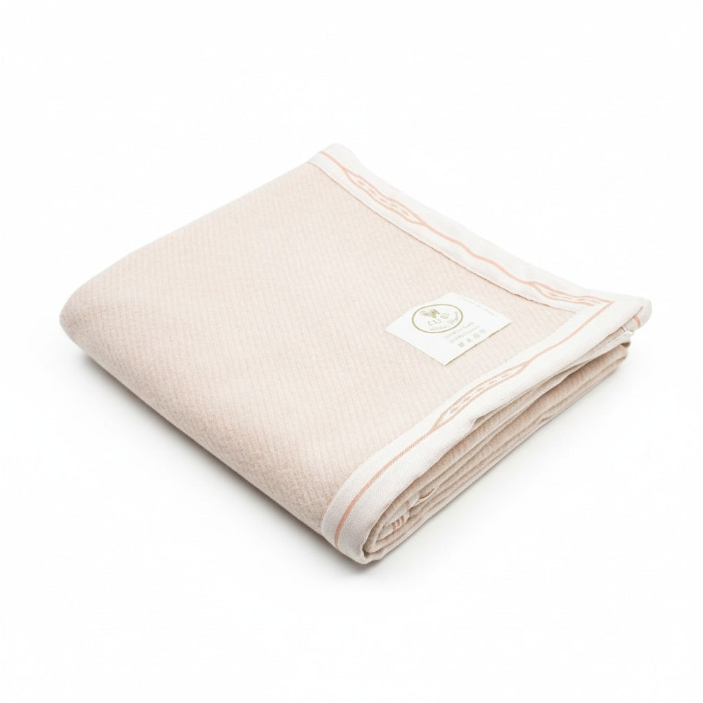 Coperta per culla rosa con bordo bianco e rosa