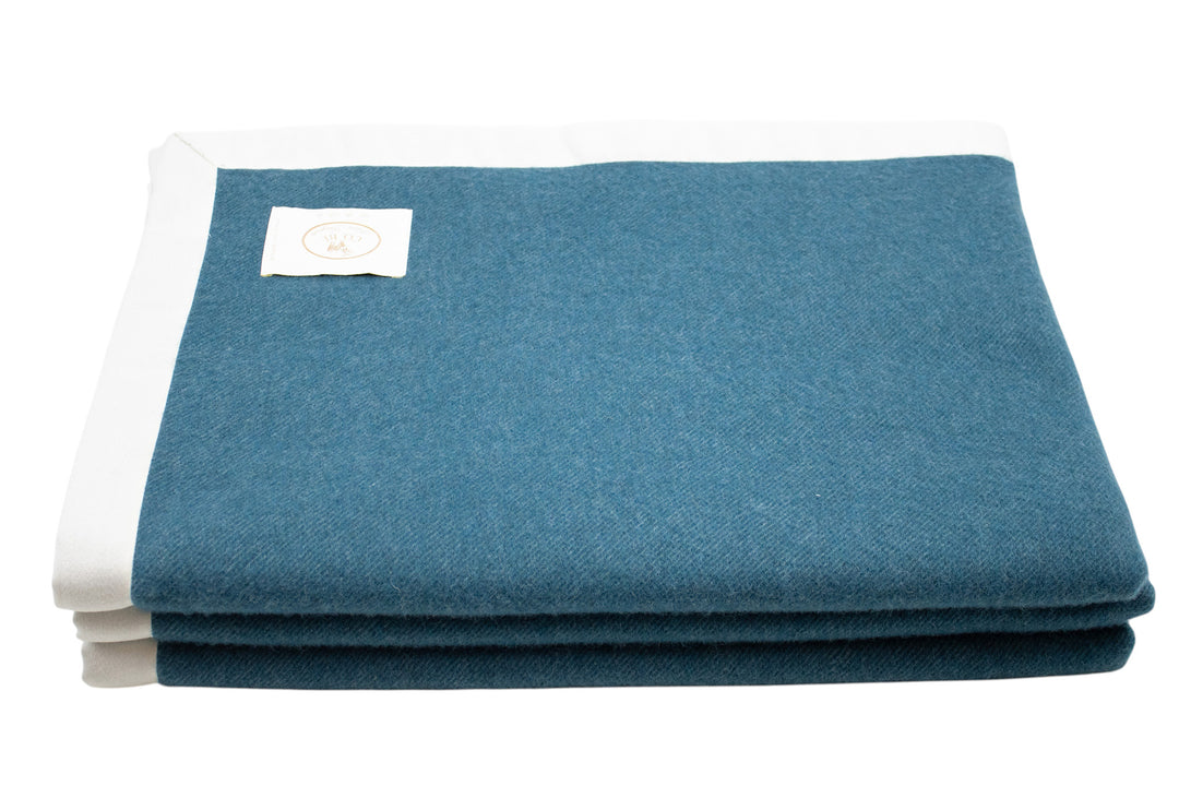 Coperta color navy matrimoniale leggera