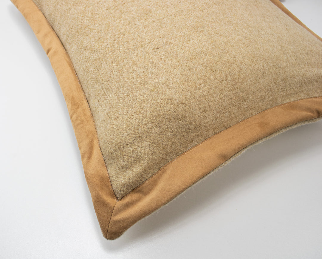 ART CUSHION Wool and Natural Viscose Suade edge