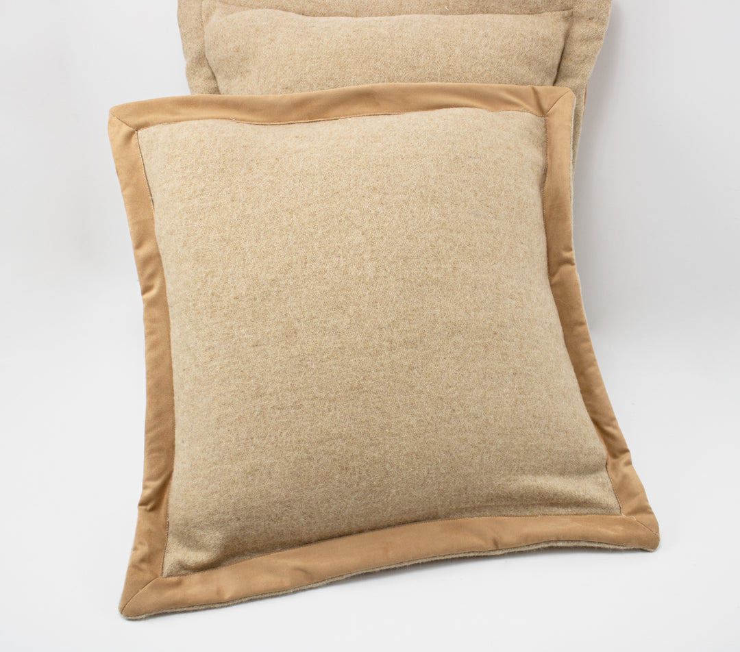 ART CUSHION Wool and Natural Viscose Suade edge