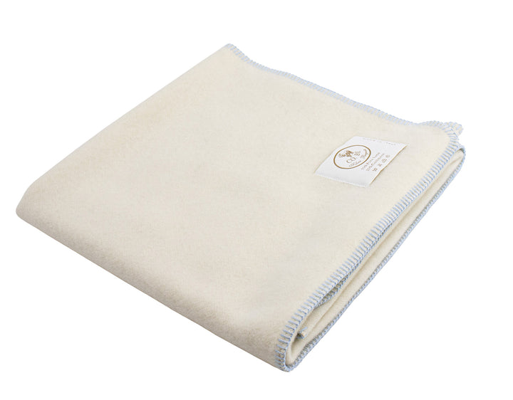 coperta punto cavallo bianca e azzurra