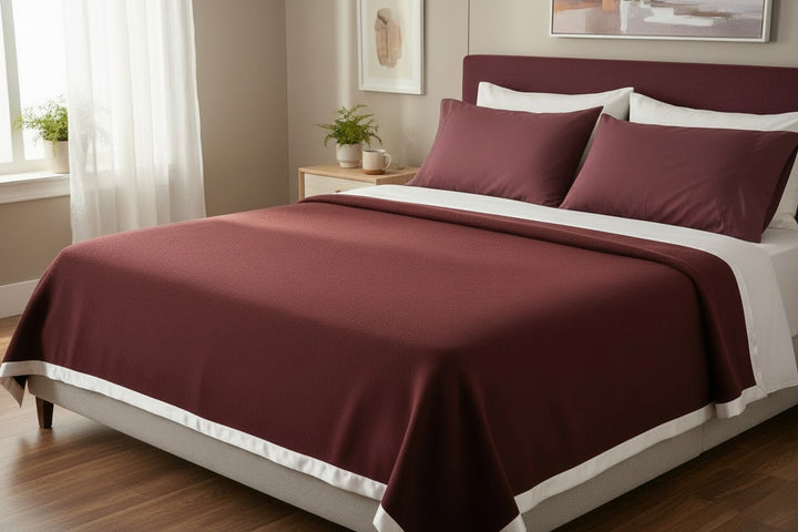 Coperta matrimoniale color bordeaux