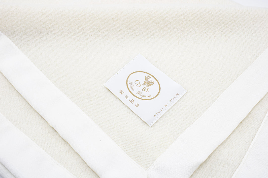 Coperta per culla bianco naturale