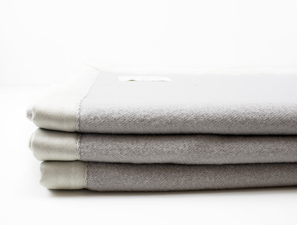Coperta AIDA Lana e Seta - Coperte Beige - CO.BI Cashmere CoBi