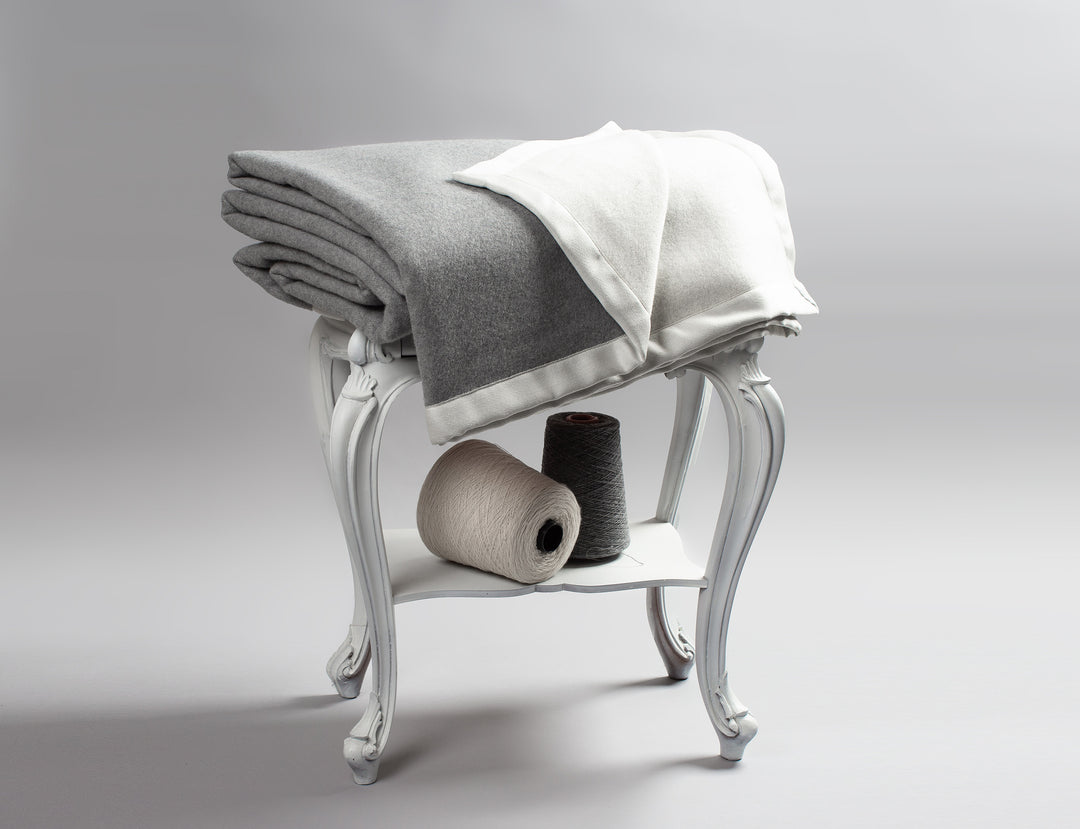 BELLA Blanket Wool and Natural Viscose