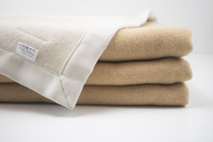 LIVIA BLANKET Cashmere and Wool
