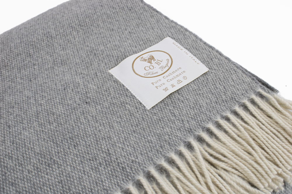 particolare plaid di cashmere grigio melange